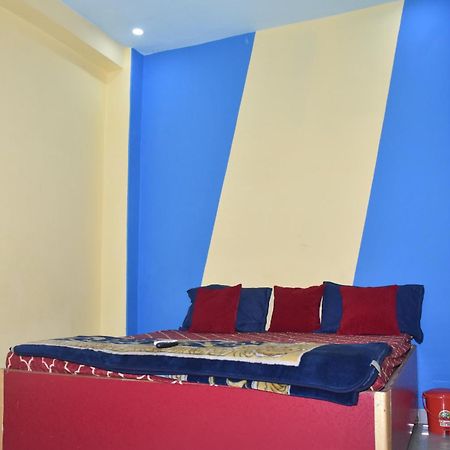 فندق Veda'S Grand P.G فاراناسي المظهر الخارجي الصورة